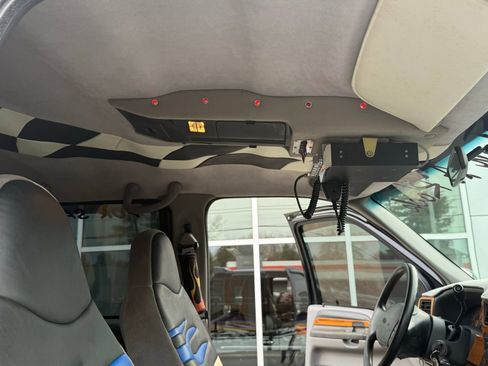 Used 1999 Ford F350 4x4 Crew Cab DRW Super Duty image 39