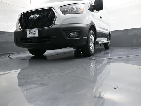 Used 2025 Ford Transit 250 Low Roof w/ Exterior Upgrade Package RWD image 30