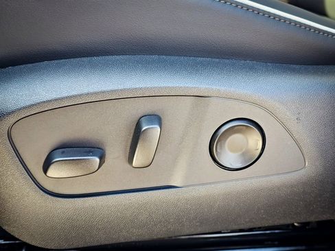 New 2026 Buick Enclave Preferred w/ Power Package image 17