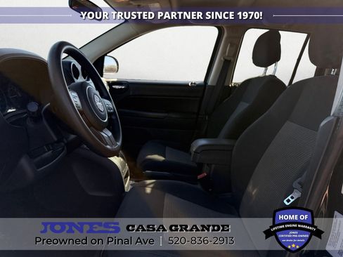 Used 2015 Jeep Compass Sport w/ Power Value Group image 9