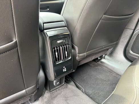 Used 2023 Jeep Compass High Altitude AWD/4WD image 34