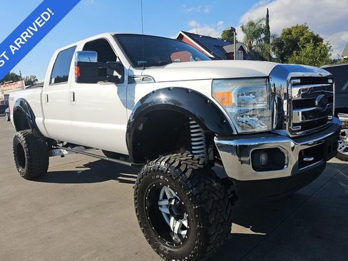 Used 2015 Ford F250 Lariat w/ Chrome Package image 2