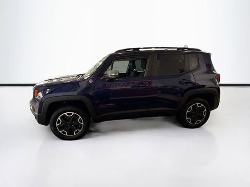 Used 2016 Jeep Renegade Trailhawk AWD/4WD image 9