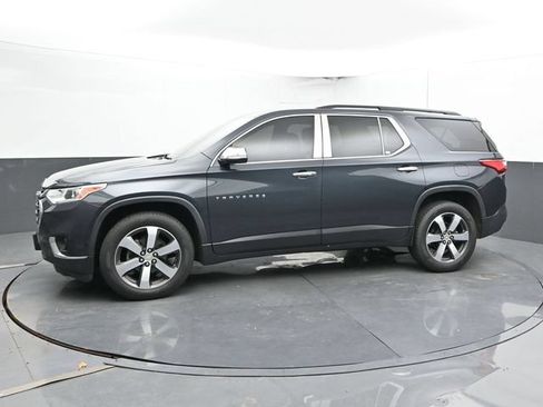 Used 2020 Chevrolet Traverse LT w/ LT Premium Package FWD image 8