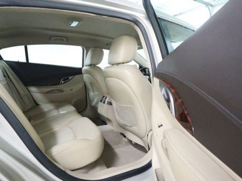 Used 2012 Buick LaCrosse Leather FWD image 11