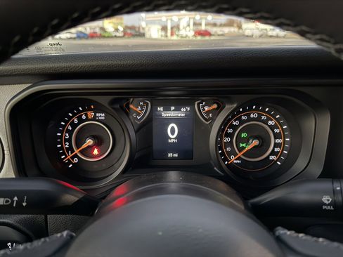 New 2026 Jeep Gladiator Sport AWD/4WD image 17