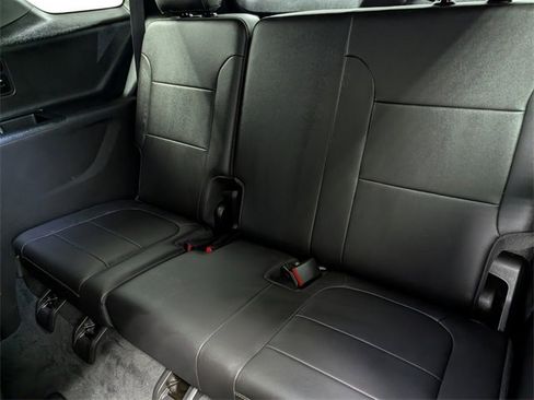 Certified 2023 Chevrolet Traverse LT image 14