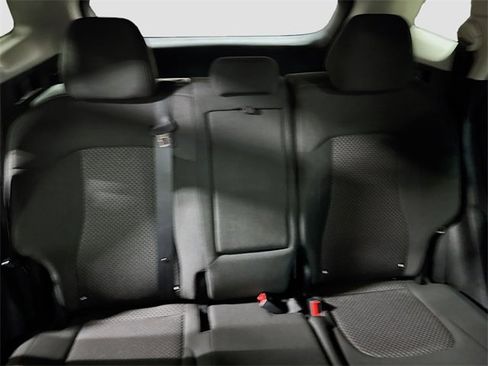 Used 2023 Kia Sportage LX image 27