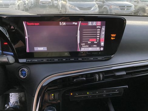 Used 2022 Toyota Mirai XLE w/ Advanced Technology Package image 16