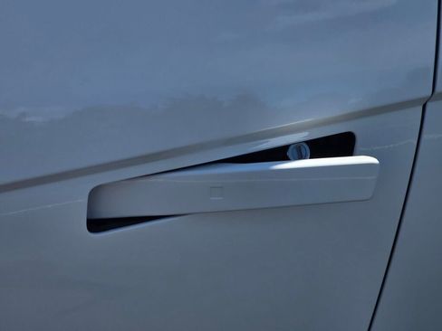 New 2025 Hyundai Ioniq 5 XRT image 12