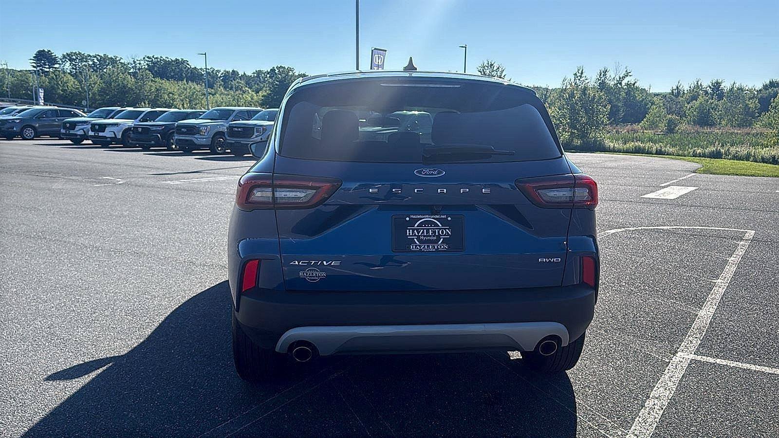 Used 2023 Ford Escape Active AWD/4WD image 8