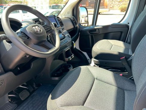 New 2026 RAM ProMaster 2500 FWD image 15