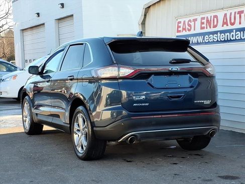 Used 2017 Ford Edge Titanium image 3