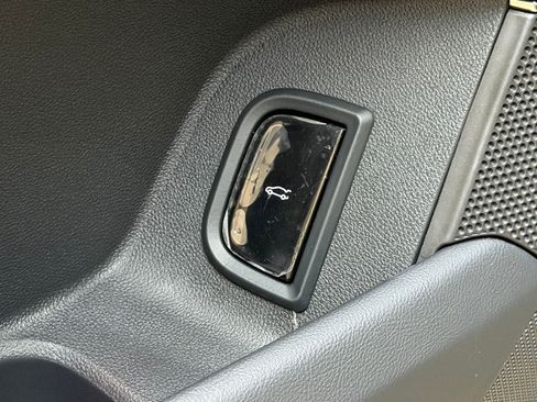 New 2026 Cadillac Lyriq Sport AWD/4WD image 23