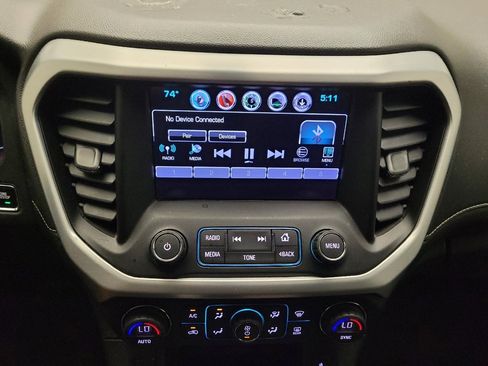 Used 2018 GMC Acadia SLT AWD/4WD image 25