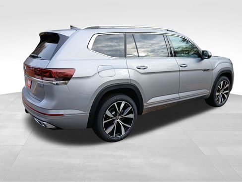 New 2026 Volkswagen Atlas SEL Premium R-Line image 5