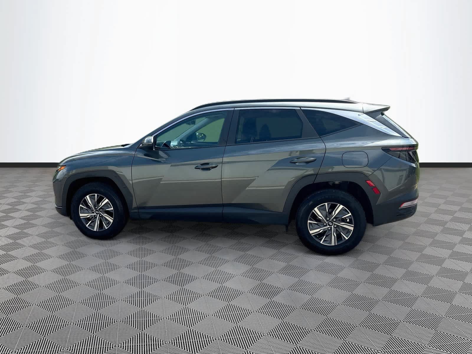 Used 2023 Hyundai Tucson Blue AWD/4WD image 8