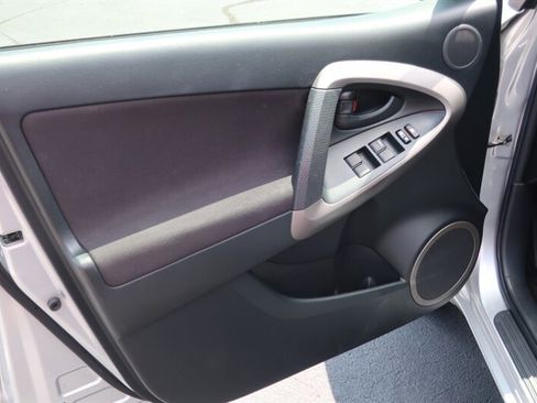 Used 2008 Toyota RAV4 Sport image 24