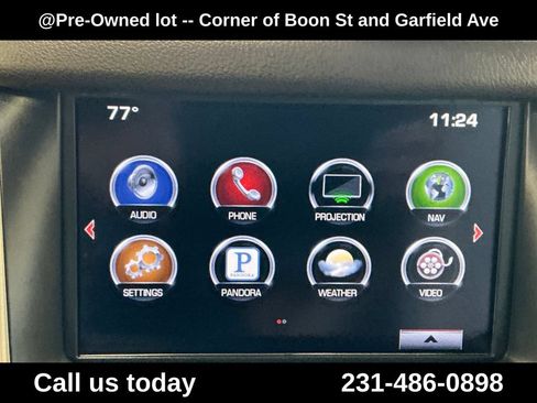 Used 2016 GMC Yukon XL Denali w/ Open Road Package AWD/4WD image 23