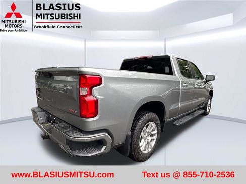 Used 2026 Chevrolet Silverado 1500 RST w/ Z71 Off-Road Package AWD/4WD image 8