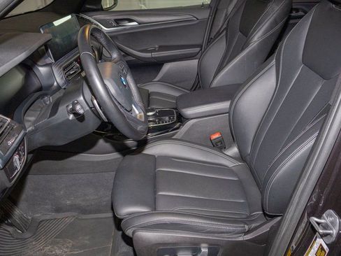 Used 2023 BMW X3 xDrive30i w/ Premium Package image 11