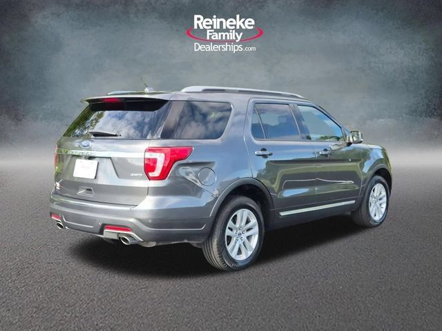 Used 2018 Ford Explorer XLT w/ Equipment Group 202A AWD/4WD image 5