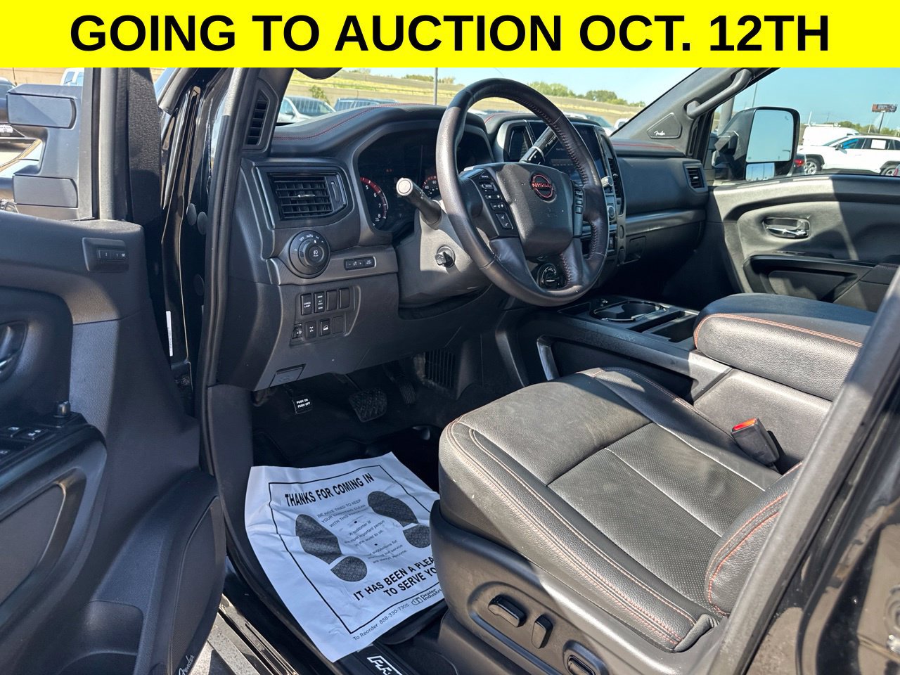Used 2024 Nissan Titan PRO-4X w/ Pro-4x Convenience Package AWD/4WD image 9