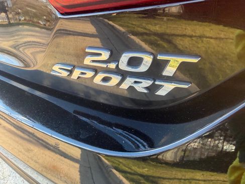 Used 2019 Honda Accord Sport image 34