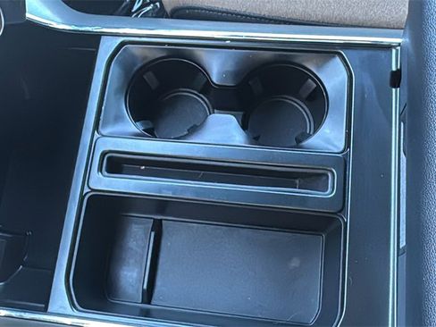 Certified 2022 Ford F150 XLT w/ Equipment Group 302A High image 16