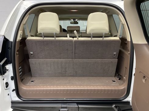 Used 2019 Lexus GX 460 Luxury image 25