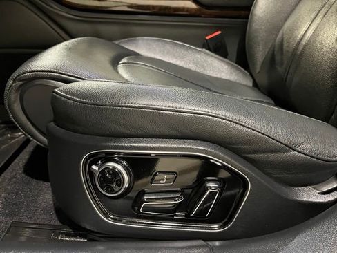 Used 2015 Audi A8 L 3.0T w/ Premium Package image 16