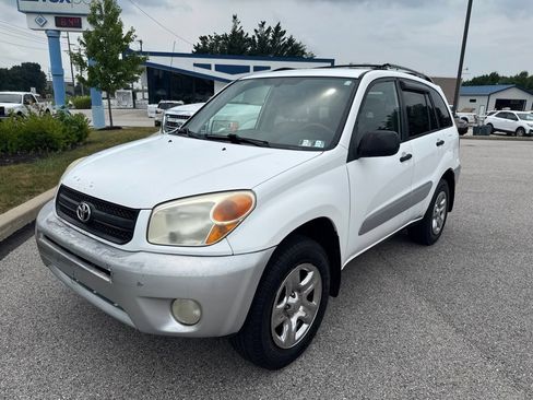 Used 2004 Toyota RAV4 4WD image 8