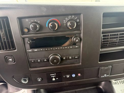 Used 2021 Chevrolet Express 2500 w/ Driver Convenience Package RWD image 15