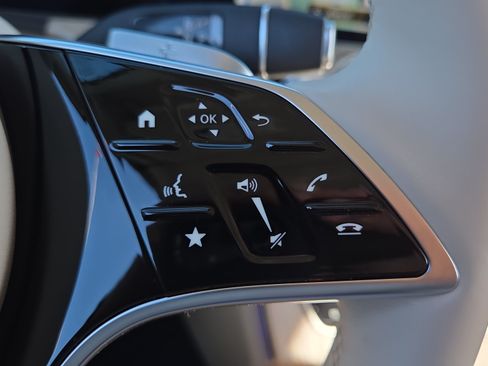 Certified 2023 Mercedes-Benz E 450 Cabriolet image 20