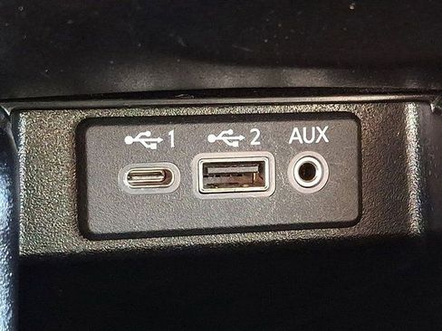 Used 2023 Nissan Maxima SV w/ Floor Mat Group image 27