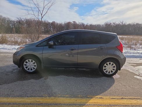 Used 2016 Nissan Versa Note S image 3