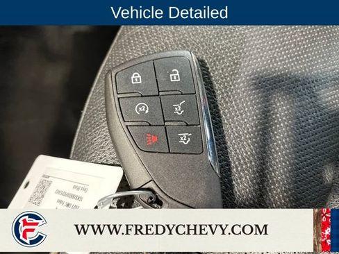 Certified 2023 GMC Yukon SLT AWD/4WD image 13