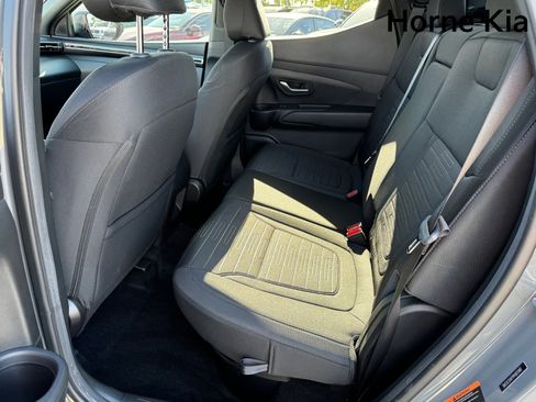 Used 2023 Hyundai Santa Cruz Night w/ Winter Package image 13