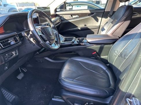 Used 2021 Lincoln Nautilus Reserve w/ Monochromatic Package image 12