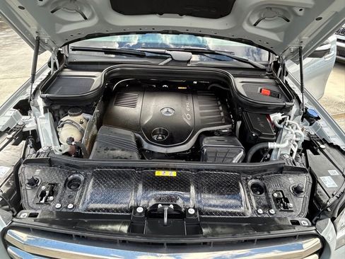 Used 2024 Mercedes-Benz GLS 450 4MATIC w/ AMG Line Exterior image 58