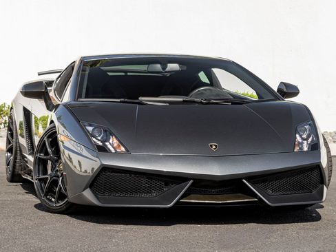 Used 2013 Lamborghini Gallardo LP 570-4 Superleggera AWD/4WD image 4