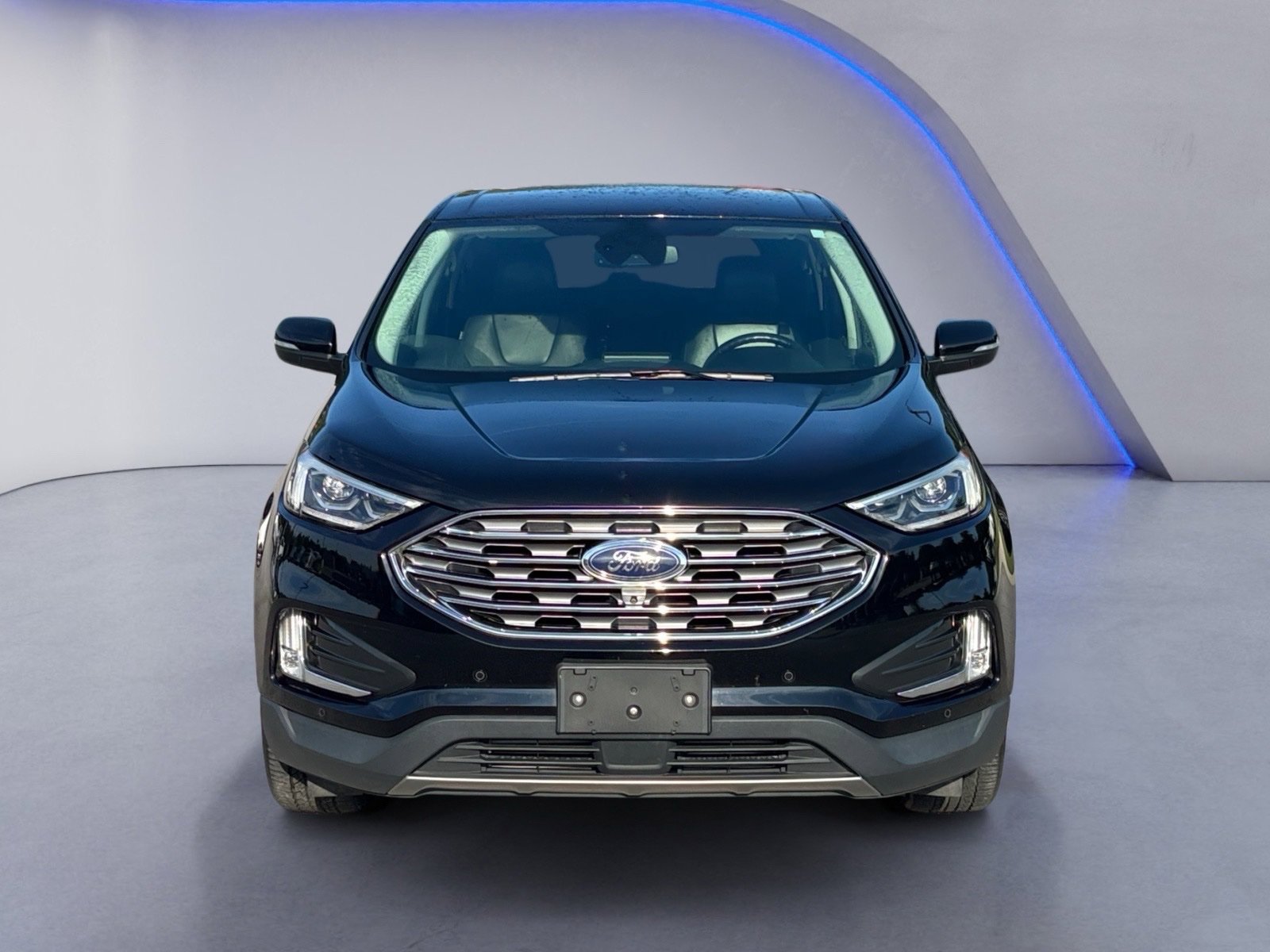 Used 2022 Ford Edge Titanium w/ Equipment Group 301A AWD/4WD image 7