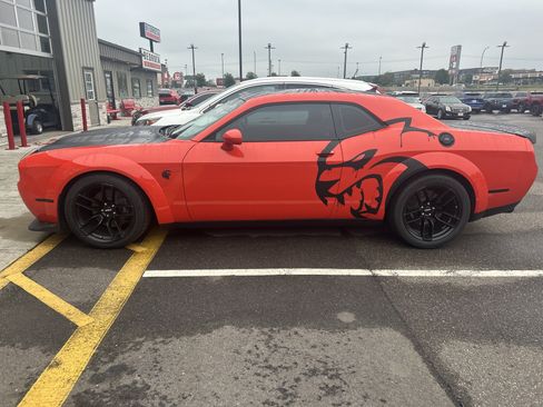 Used 2022 Dodge Challenger SRT Super Stock RWD image 2