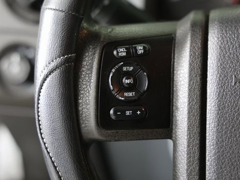 Used 2016 Ford F250 XL w/ Power Equipment Group image 7