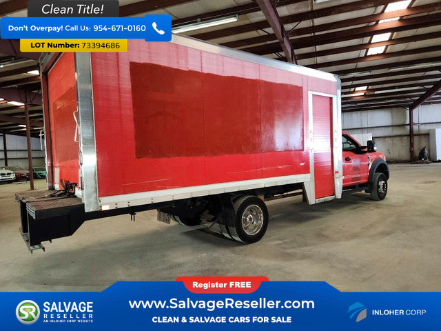 Used 2017 Ford F550 2WD Regular Cab Super Duty image 4