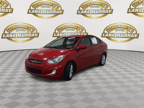 Used 2013 Hyundai Accent GLS w/ Premium Pkg image 7