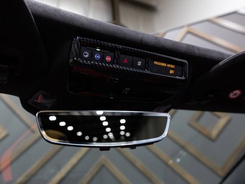 Used 2021 Chevrolet Corvette Stingray Premium Conv w/ Z51 Performance Package image 29