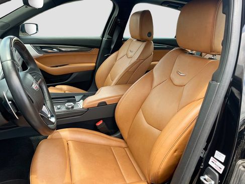 Used 2023 Cadillac CT5 Sport w/ Platinum Package RWD image 22
