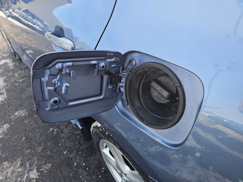 Used 2007 Toyota Yaris S image 35