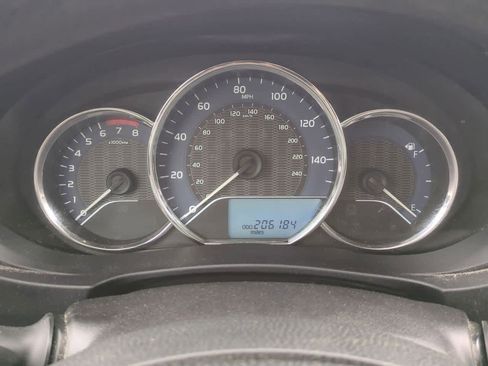 Used 2016 Toyota Corolla LE image 30